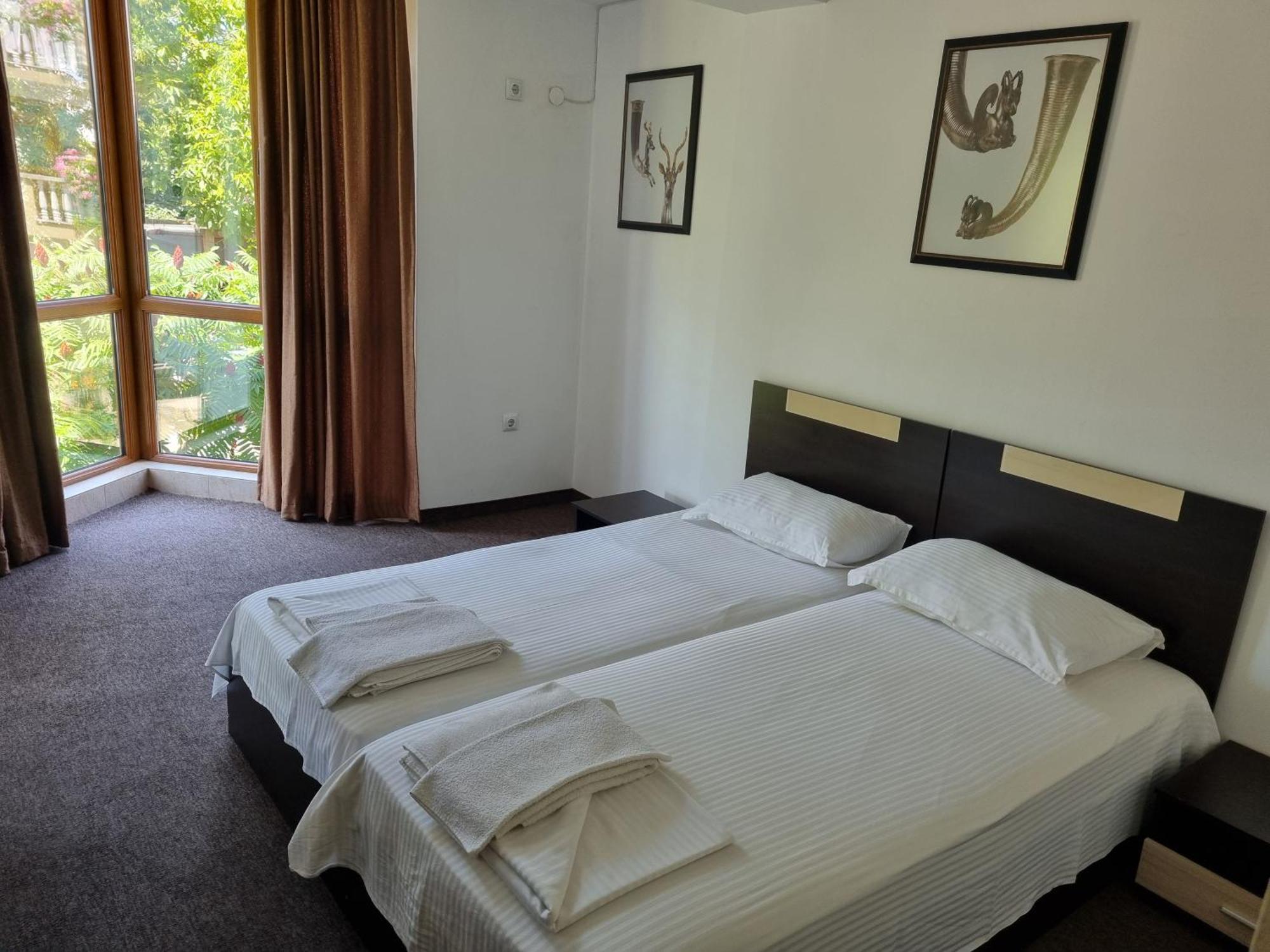 Guest House Trakia Primorsko Ngoại thất bức ảnh