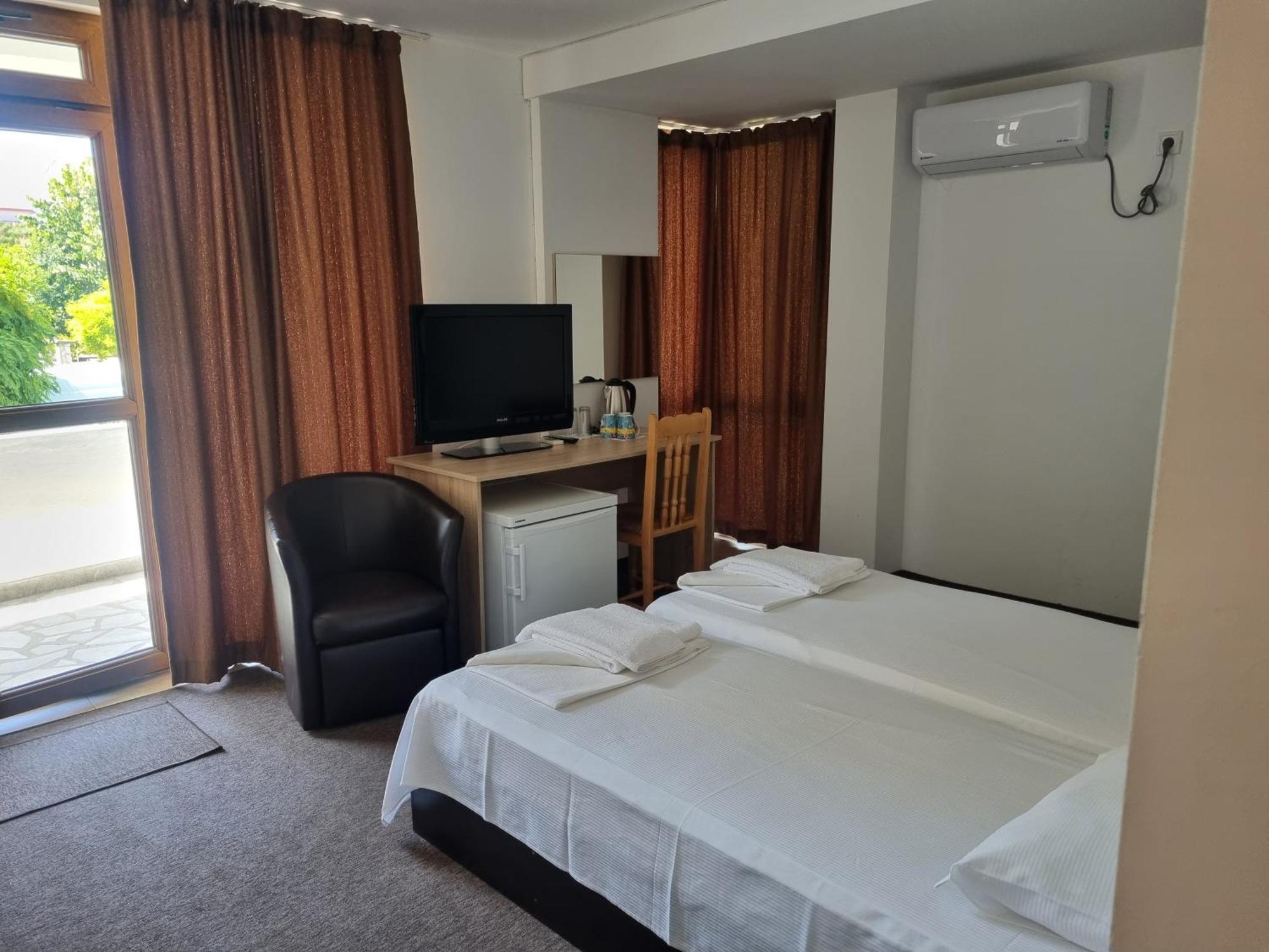 Guest House Trakia Primorsko Ngoại thất bức ảnh