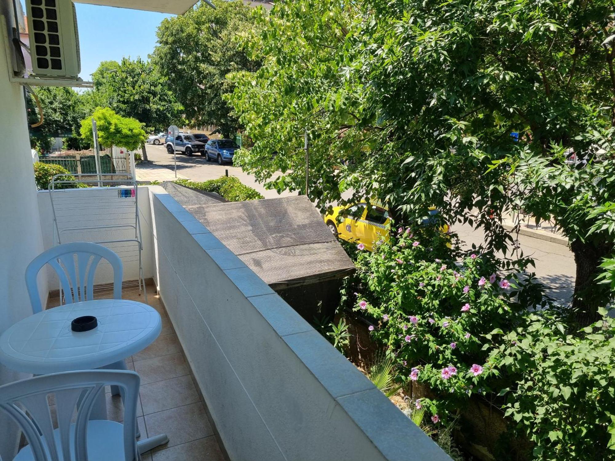 Guest House Trakia Primorsko Ngoại thất bức ảnh
