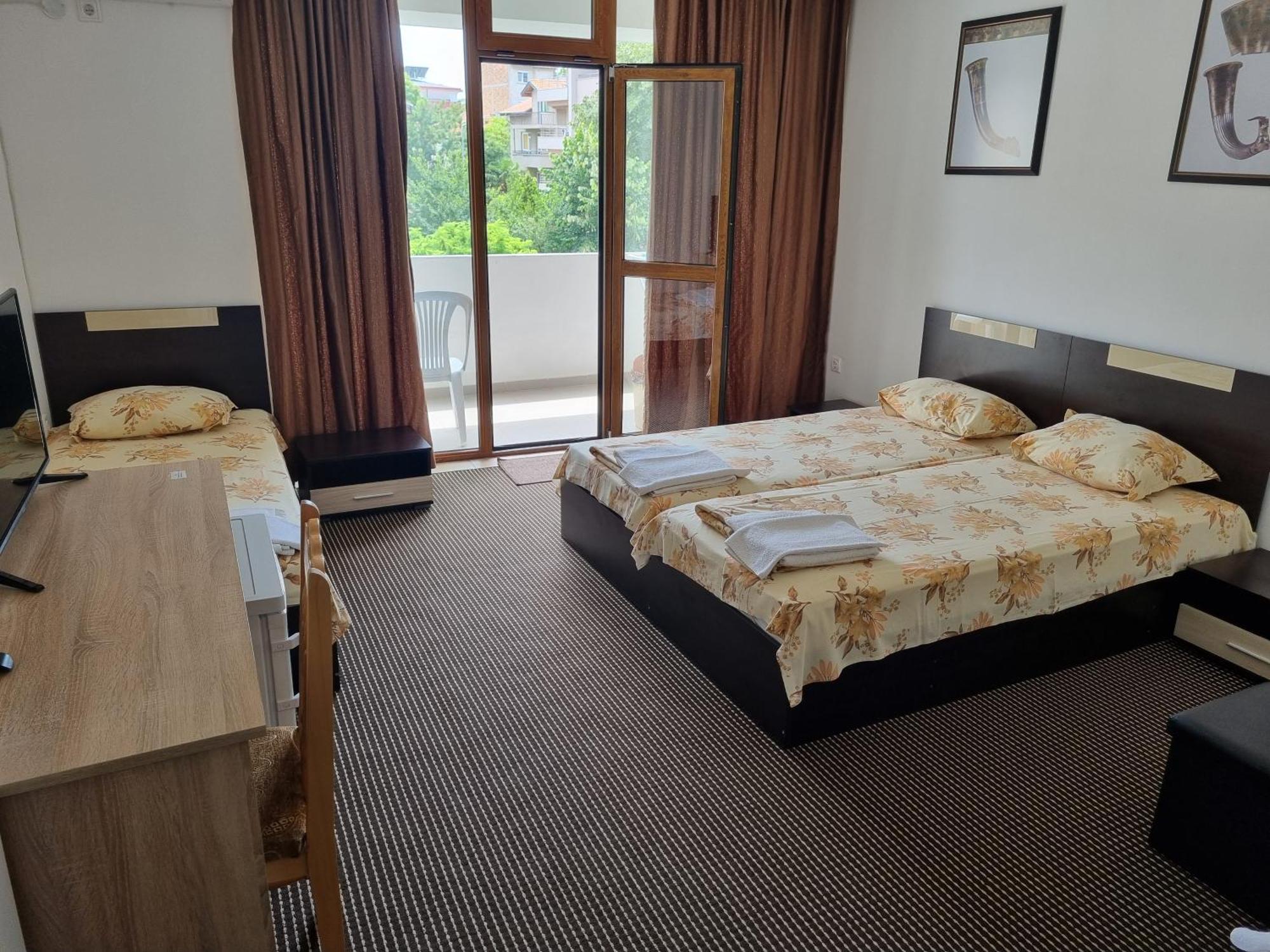 Guest House Trakia Primorsko Ngoại thất bức ảnh