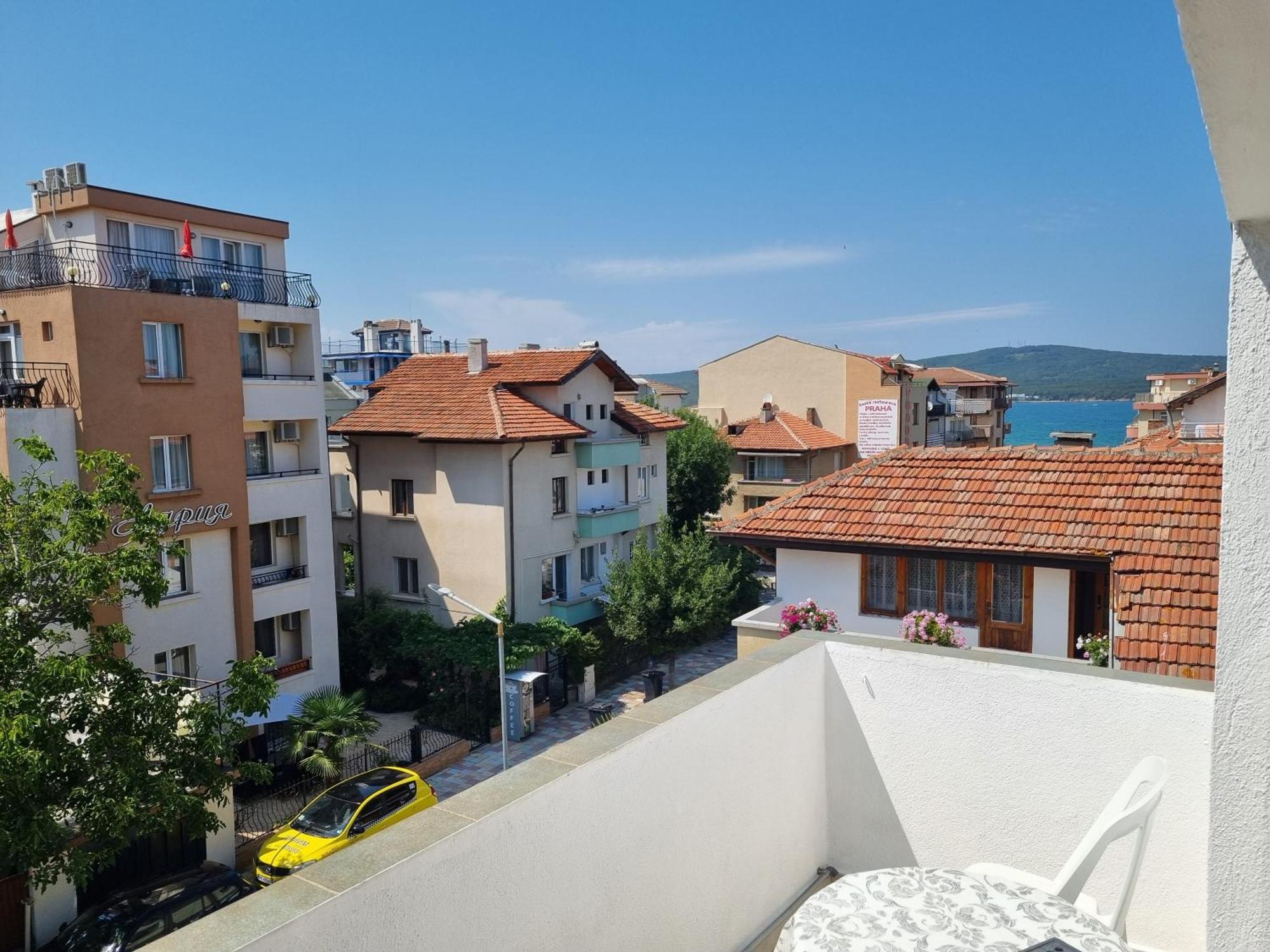 Guest House Trakia Primorsko Ngoại thất bức ảnh