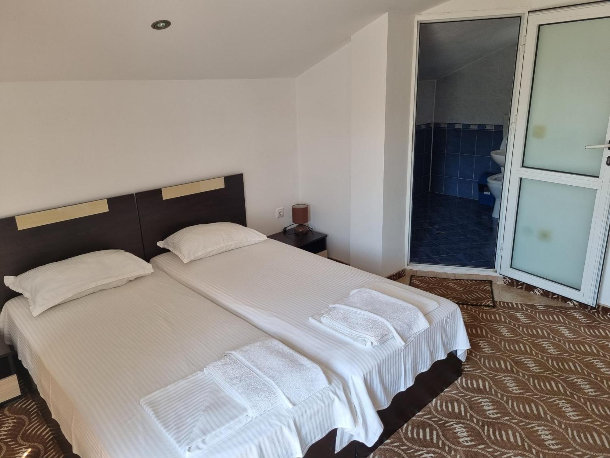 Guest House Trakia Primorsko Ngoại thất bức ảnh