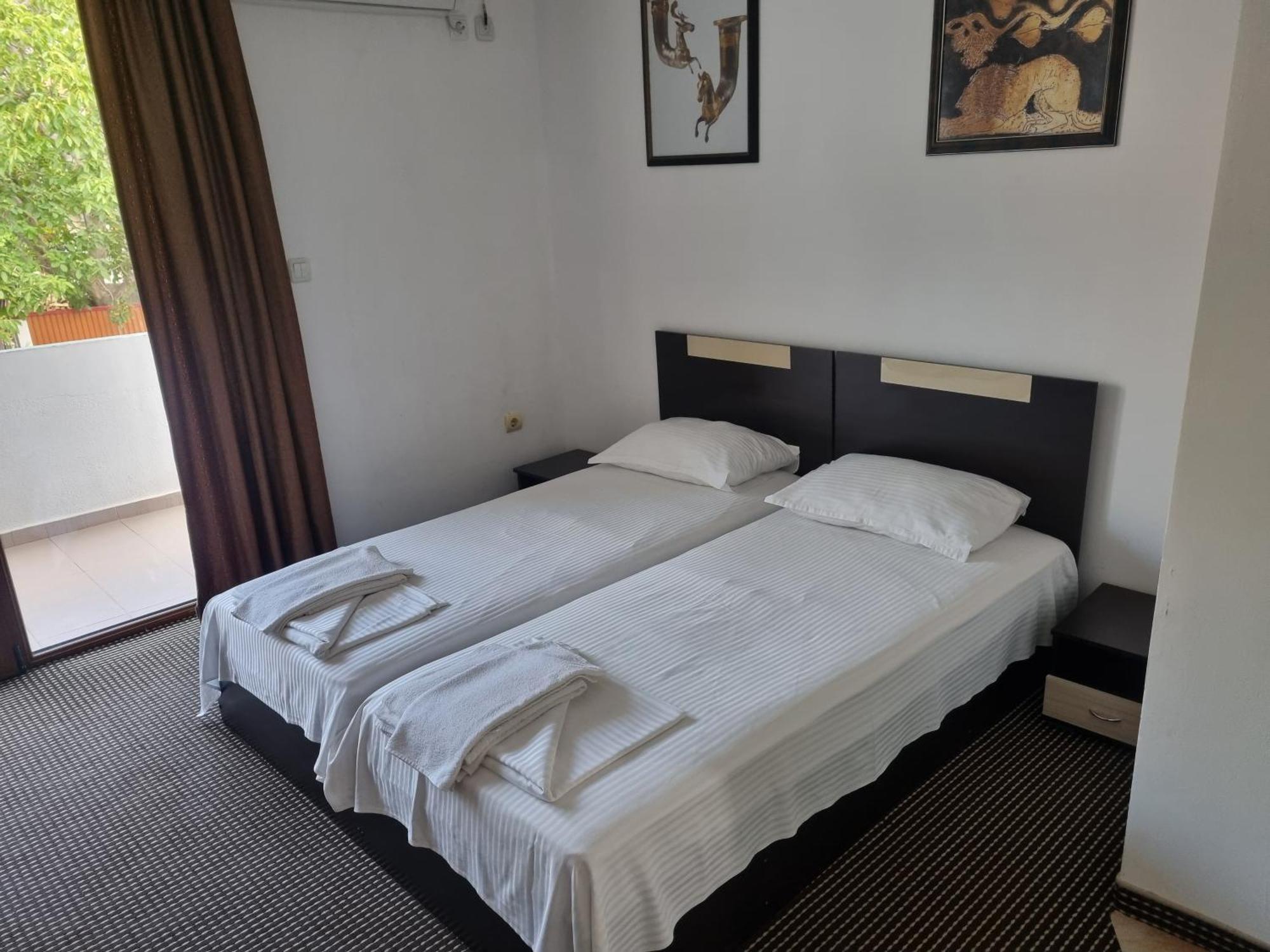 Guest House Trakia Primorsko Ngoại thất bức ảnh