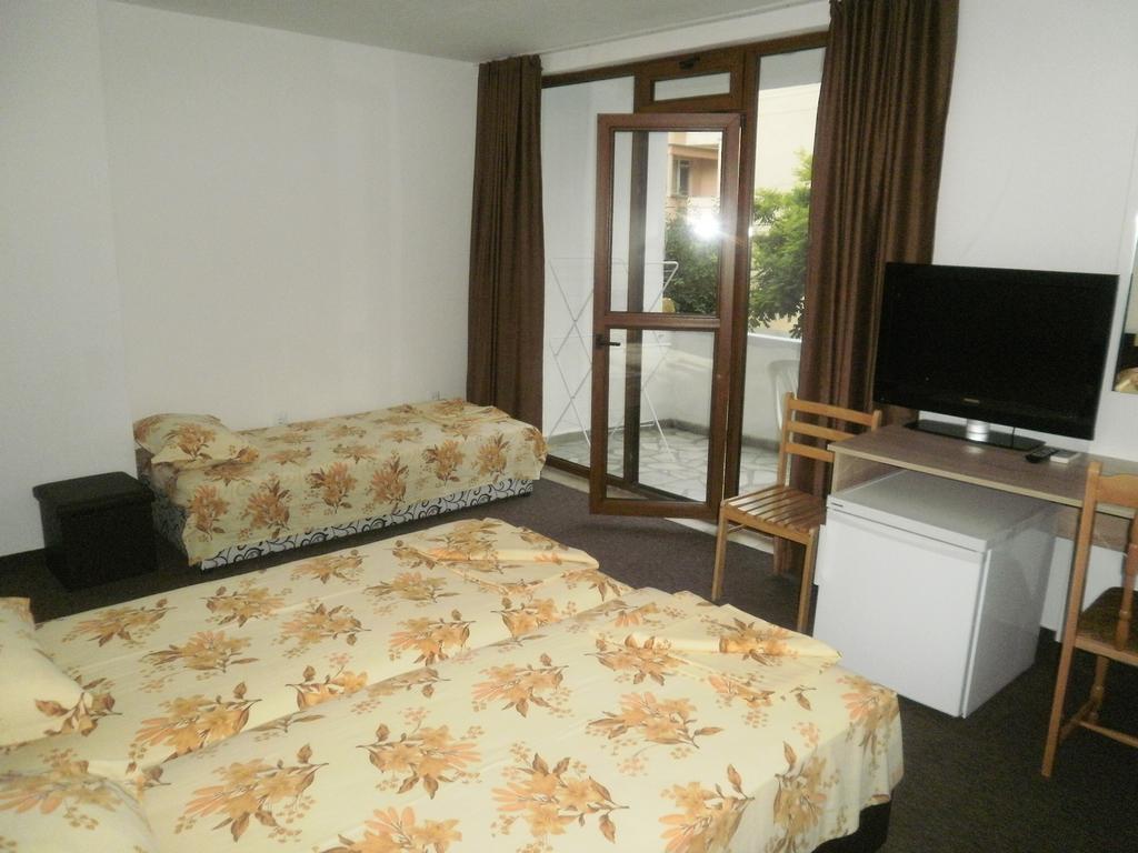 Guest House Trakia Primorsko Ngoại thất bức ảnh